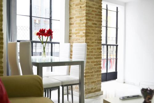 Apartamento de 1 dormitorio del hotel Apartamentos Mariano De Cavia. Foto 4