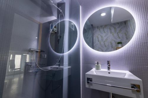 Estudio del hotel Reservaloen Casa Del Museo / Topibe Sl. Foto 11