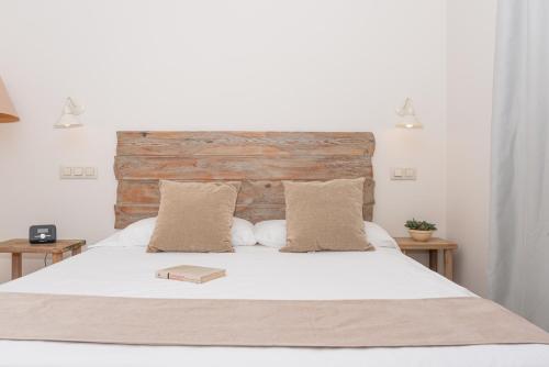 Habitación Doble con patio del hotel Boutique Elvira Plaza. Foto 9