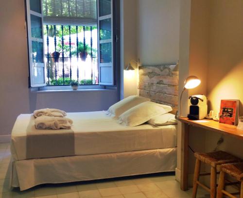 Habitación Doble - Planta baja del hotel Boutique Elvira Plaza. Foto 2