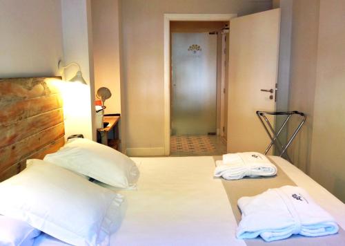 Habitación Doble - Planta baja del hotel Boutique Elvira Plaza. Foto 4