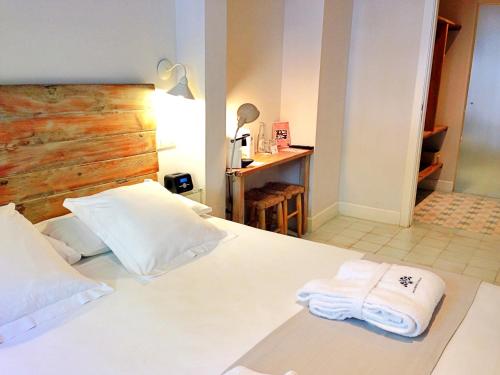 Habitación Doble - Planta baja del hotel Boutique Elvira Plaza. Foto 5