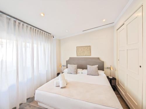 Ático de 1 dormitorio con terraza del hotel Azz Torre De La Plata. Foto 15