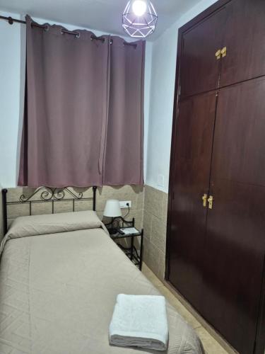 Habitación Individual con baño compartido del hotel Javier