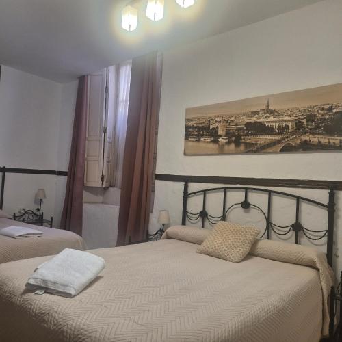 Habitación Triple con baño privado del hotel Javier