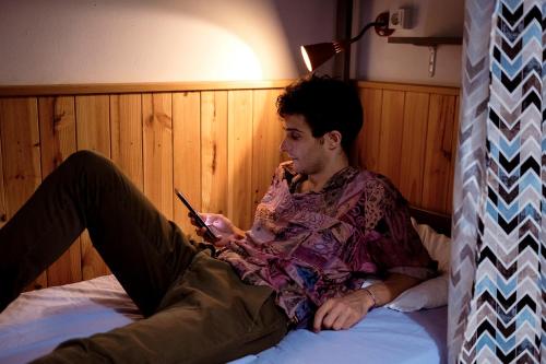 Cama en habitación compartida femenina de 6 camas del hotel Triana Backpackers