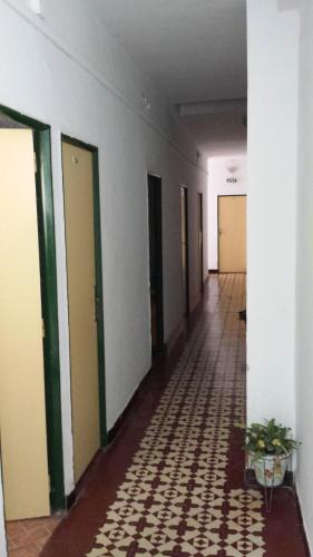 Habitación Individual con baño compartido del hotel Gran Plaza. Foto 5