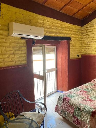 Habitación Triple con baño compartido del hotel Vergara. Foto 3