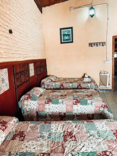 Habitación Triple con baño compartido del hotel Vergara. Foto 5