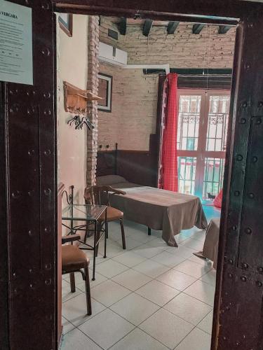 Habitación Cuádruple con baño compartido del hotel Vergara. Foto 2