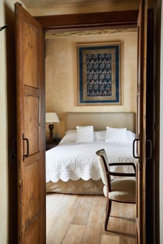 Habitación Doble Deluxe del hotel Boutique Corral Del Rey By Aluz Collection. Foto 8