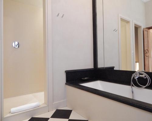 Suite Junior del hotel Boutique Corral Del Rey By Aluz Collection. Foto 2