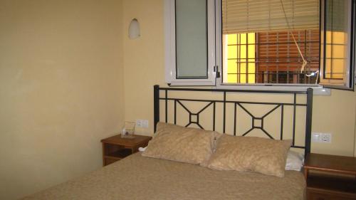 Habitación Doble con baño compartido del hotel La Montorena. Foto 8