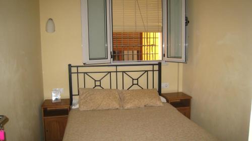 Habitación Doble con baño compartido del hotel La Montorena. Foto 9