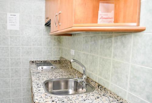 Habitación familiar Superior Con Cocina del hotel La Montorena. Foto 5