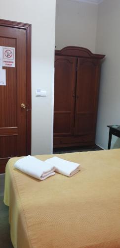 Habitación Doble con baño compartido del hotel Catedral. Foto 3