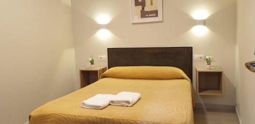 Habitación Doble con baño compartido del hotel Catedral. Foto 12