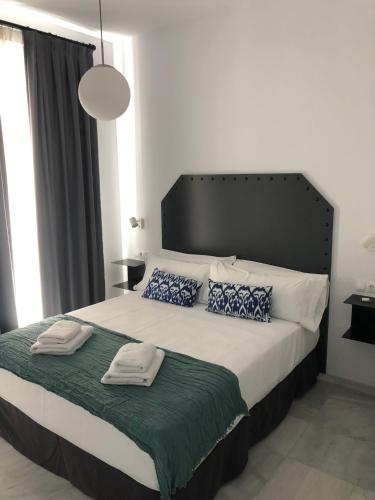 Habitación Doble - 1 o 2 camas del hotel Hom Museo. Foto 9