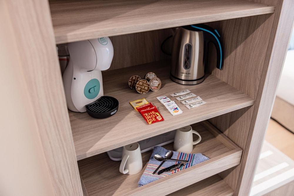 Habitación doble superior de uso individual del hotel Servatur Puerto Azul. Foto 2