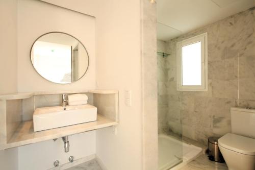 Apartamento con terraza del hotel Marina Bayview - Adults Only. Foto 1