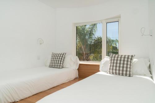 Villa con bañera de hidromasaje del hotel Marina Bayview - Adults Only. Foto 8