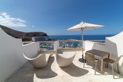 Apartamento Deluxe del hotel Marina Bayview - Adults Only. Foto 3