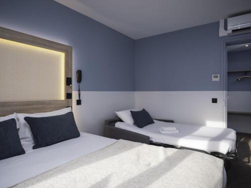 Habitación Doble Estándar con sofá cama del hotel Ibis Styles Montmartre Nord