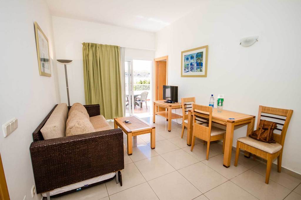 Apartamento 1 habitación Royal del hotel Servatur Terrazamar Suite and Sun Suite. Foto 2