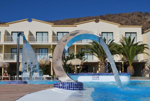 Apartamento 1 habitación Con Vistas Sofá Cama incluido 2 Camas individuales del hotel Natural Park. Foto 9