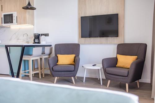 Premium Studio with Outdoor Whirlpool del hotel Servatur Hartaguna - Adults Only. Foto 1