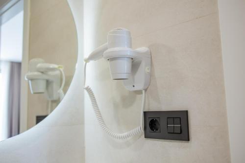 Premium Studio with Outdoor Whirlpool del hotel Servatur Hartaguna - Adults Only. Foto 18