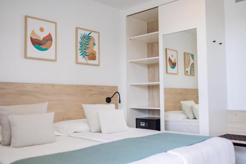 Estudio Balcón o Terraza Premium 2 Camas individuales del hotel Servatur Hartaguna - Adults Only. Foto 1