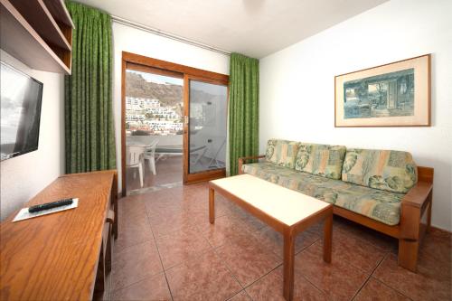 Apartamento de 1 dormitorio del hotel Montecarlo. Foto 2
