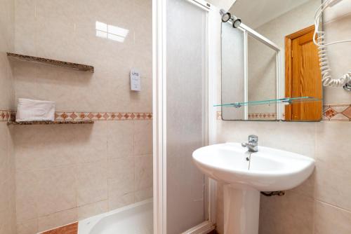 Apartamento de 1 dormitorio del hotel Montecarlo. Foto 5