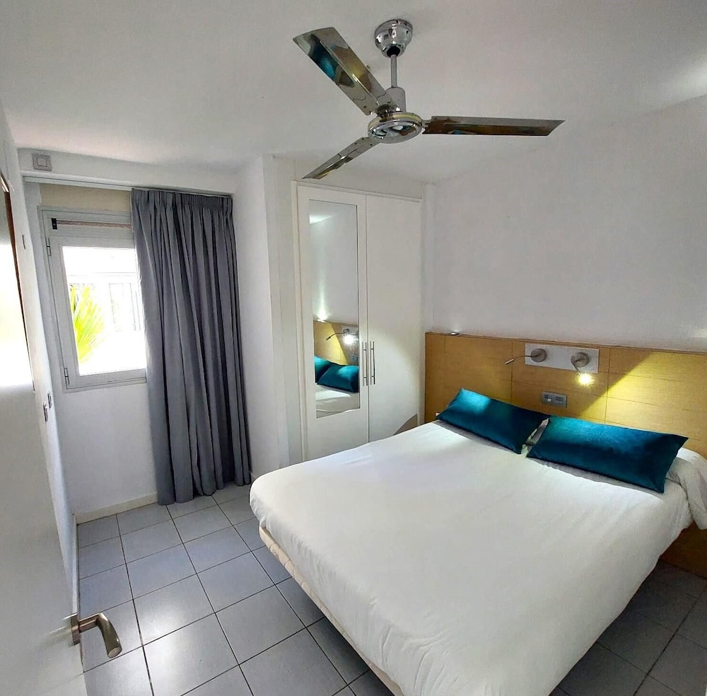Apartamento Classic 2 dormitorios del hotel Servatur Riosol. Foto 2