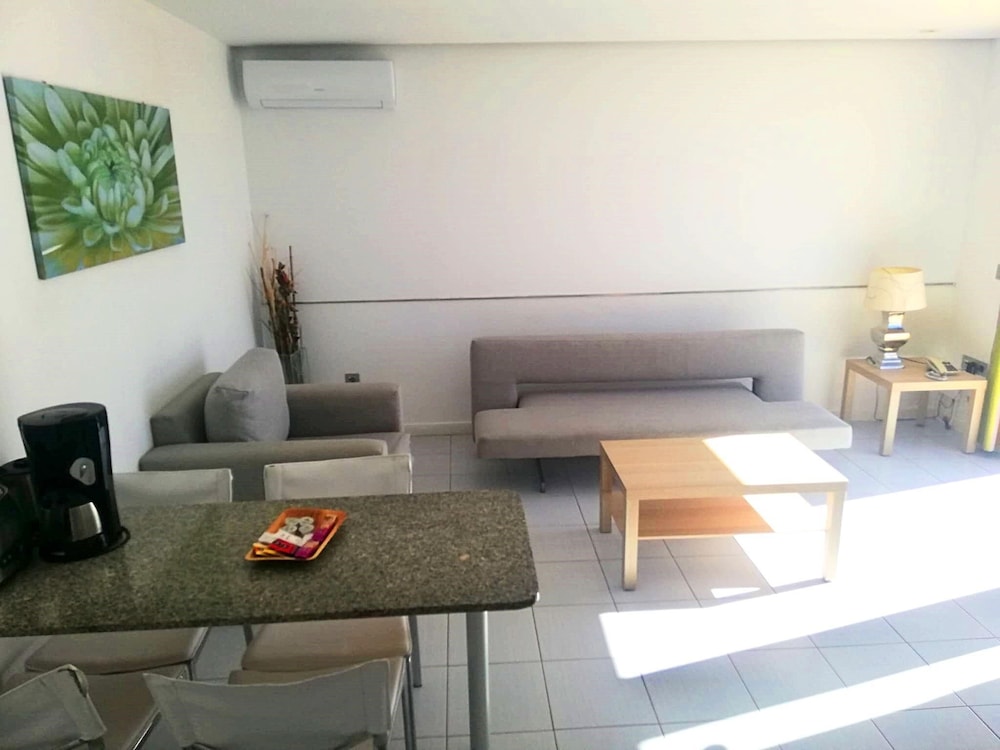Apartamentos Premium de 1 dormitorio del hotel Servatur Riosol. Foto 6