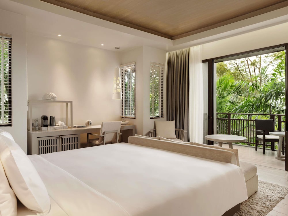 Grand Deluxe del hotel Pullman Phuket Arcadia Naithon Beach