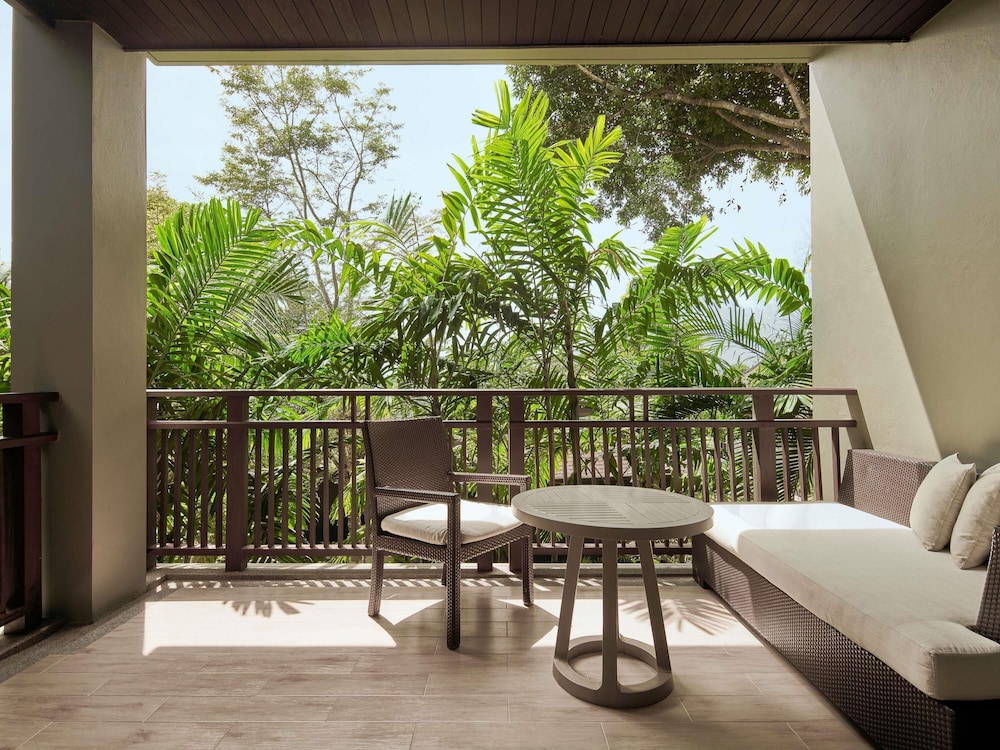 Grand Deluxe del hotel Pullman Phuket Arcadia Naithon Beach. Foto 3