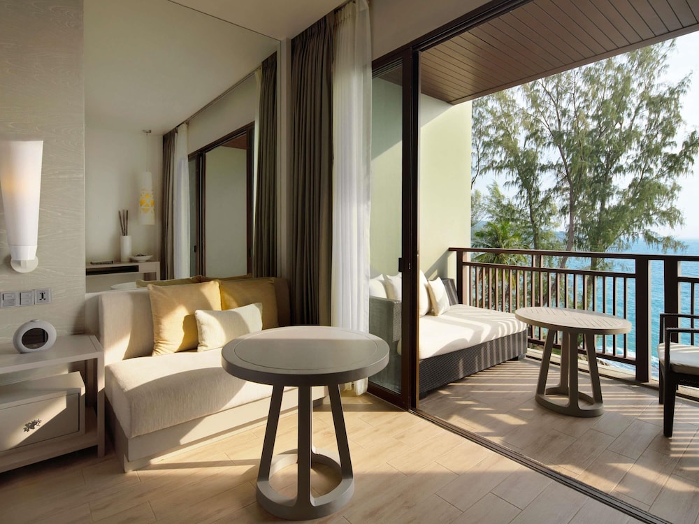 Ocean del hotel Pullman Phuket Arcadia Naithon Beach