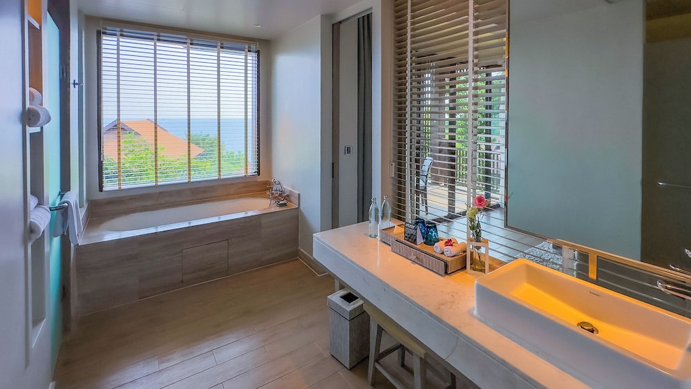 Ocean Grand del hotel Pullman Phuket Arcadia Naithon Beach. Foto 10