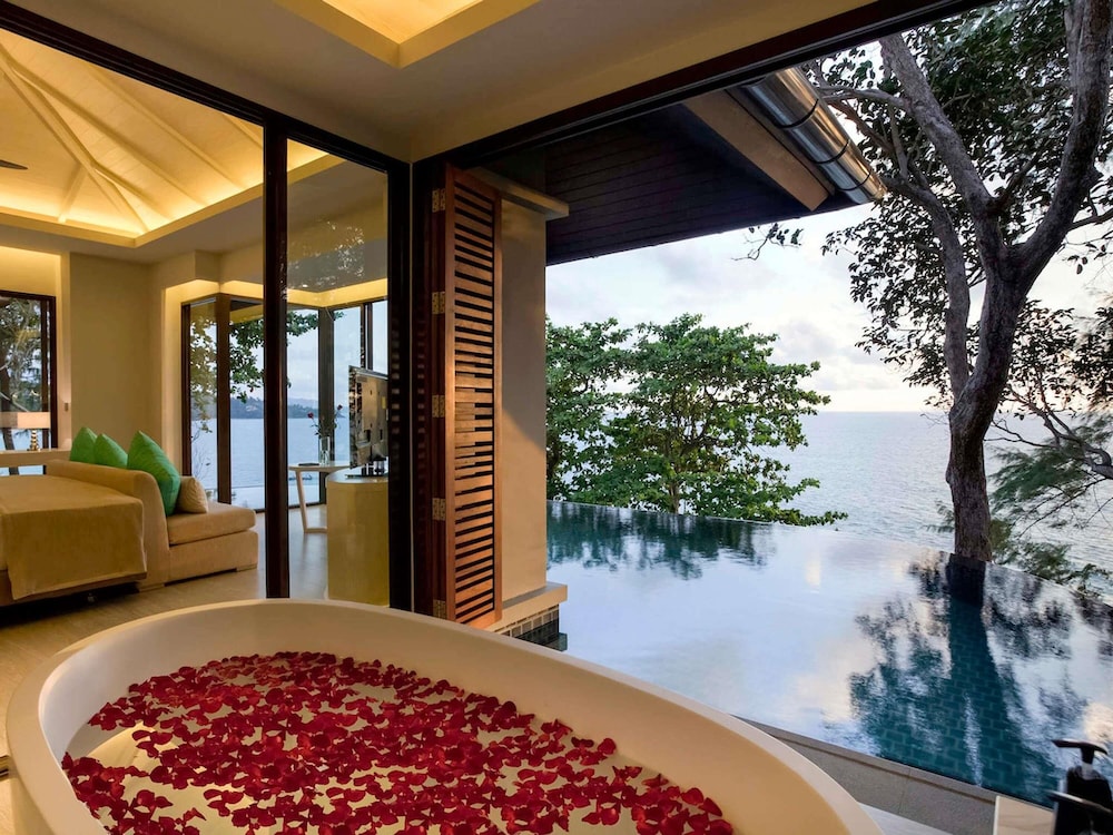 Villa de Lujo con Piscina y Vistas al Mar de 1 Dormitorio del hotel Pullman Phuket Arcadia Naithon Beach. Foto 6