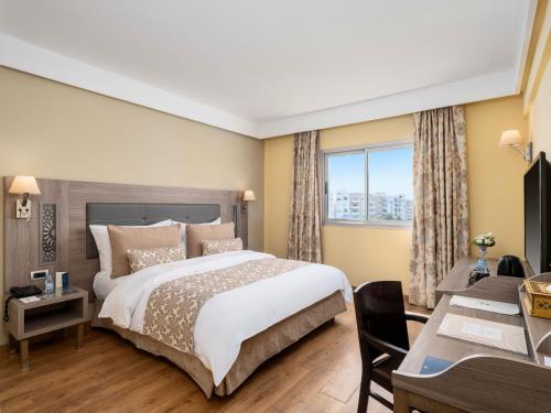 Suite Junior del hotel Sky Casa Airport. Foto 3