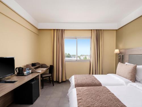 Habitación Doble Superior - 2 camas del hotel Sky Casa Airport. Foto 4