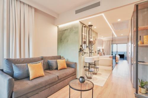 Junior suite Vista Mar Vista Piscina Balcón o Terraza 1 Cama doble del hotel Gloria Palace San Agustin Thalasso and Hotel. Foto 7