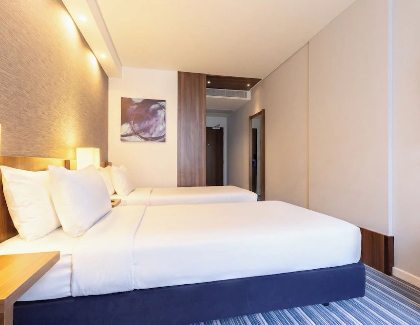 Habitación estándar, 2 camas individuales del hotel Holiday Inn Express Lisbon Avenida Liberdade. Foto 6
