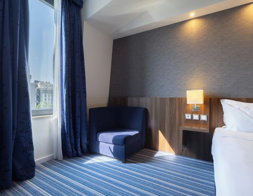 Habitación estándar, 2 camas individuales del hotel Holiday Inn Express Lisbon Avenida Liberdade. Foto 11