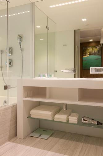 Habitación Doble Premium - 2 camas del hotel Epic Sana Lisboa. Foto 1
