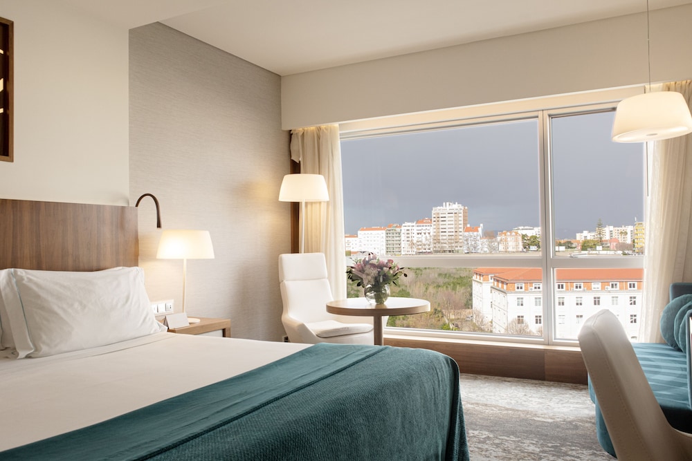 Habitación Deluxe doble del hotel Epic Sana Lisboa. Foto 1