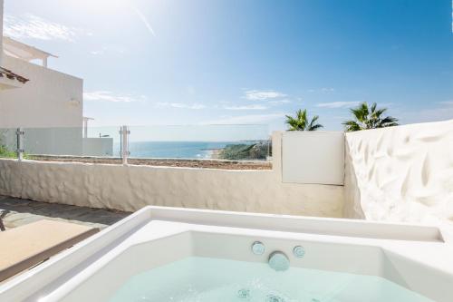 Suite Máster con vistas al mar del hotel Abora Interclub Atlantic By Lopesan Hotels - All Inclusive. Foto 3