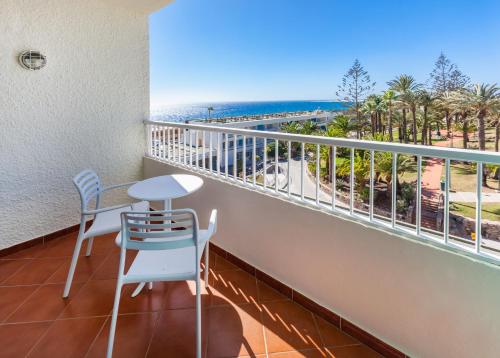 Deluxe Double Room - Adults Only (+18 years) del hotel Abora Interclub Atlantic By Lopesan Hotels - All Inclusive